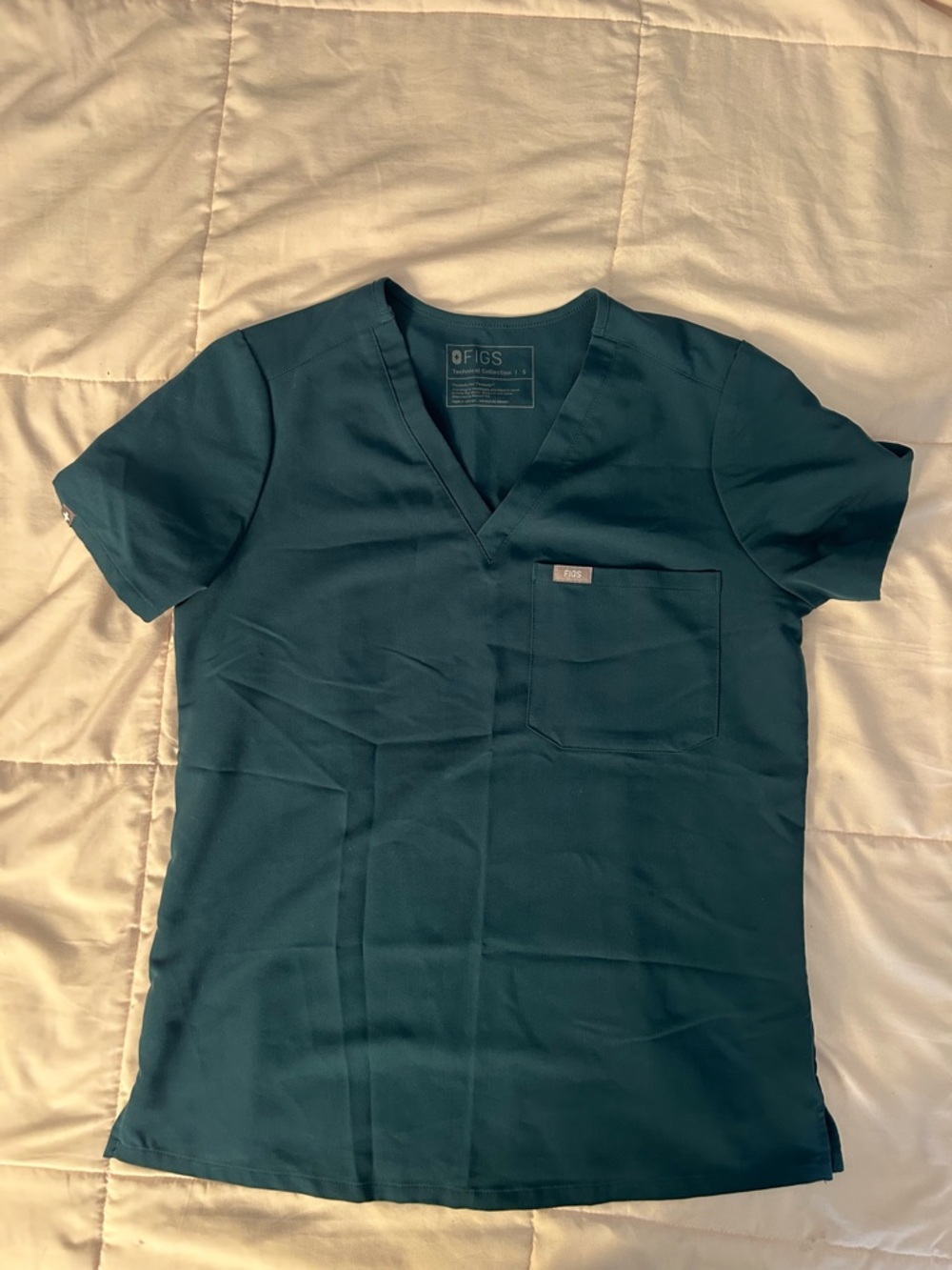 FIGS Scrub Top Size S